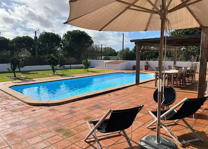 Stunning In - Near Golf & Villa